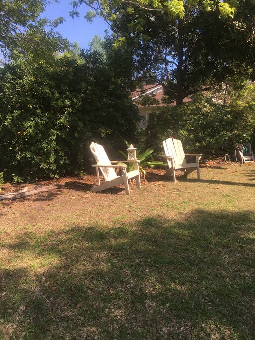 front yard sitting space