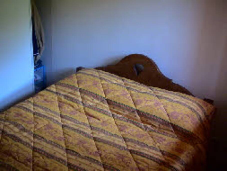 Chambre 1 / Bedroom 1