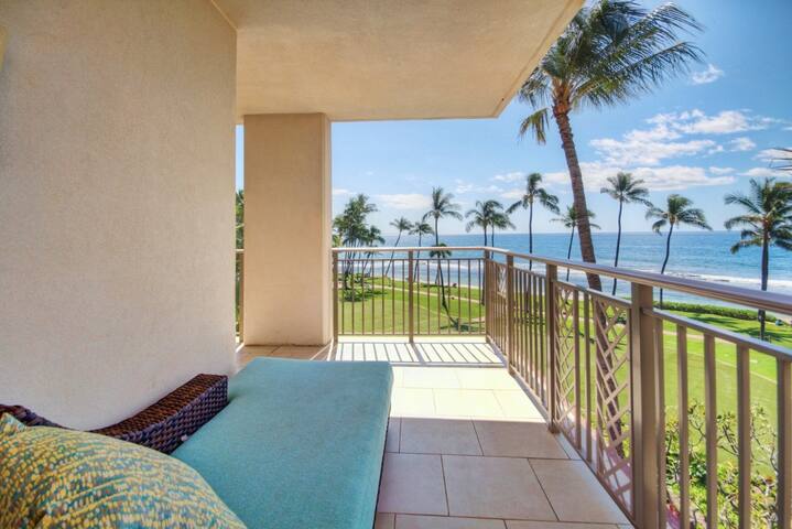 Hyatt Residence Club 3 BR Oceanfront Lower Villa gallery image 3