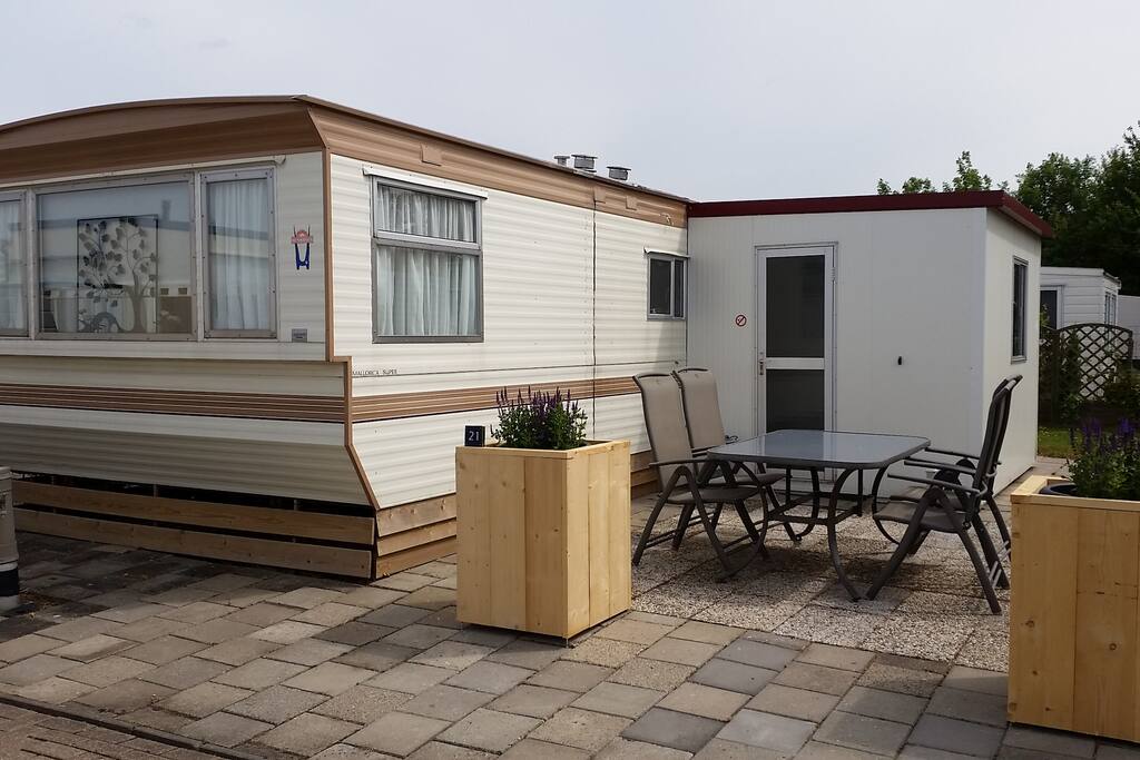 Stacaravan met eigen terras