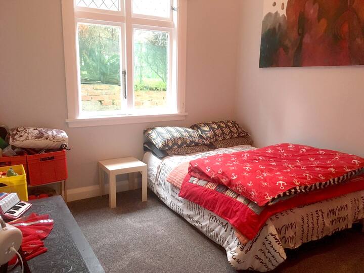 Спална соба бр.2