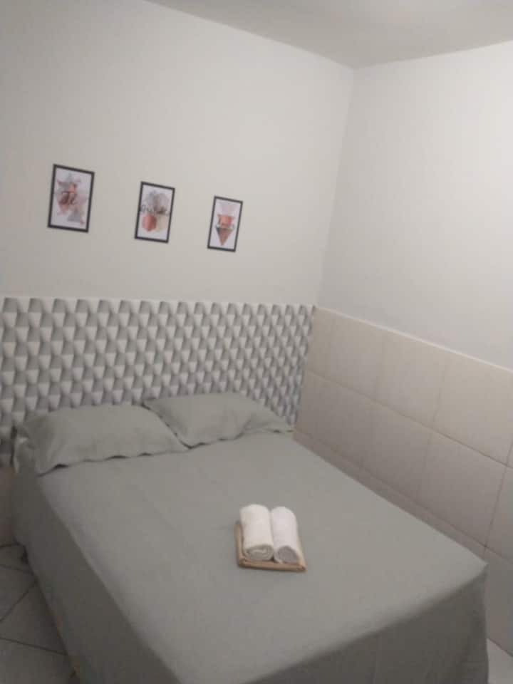 مكيف هواء للغرفة الزوجية 