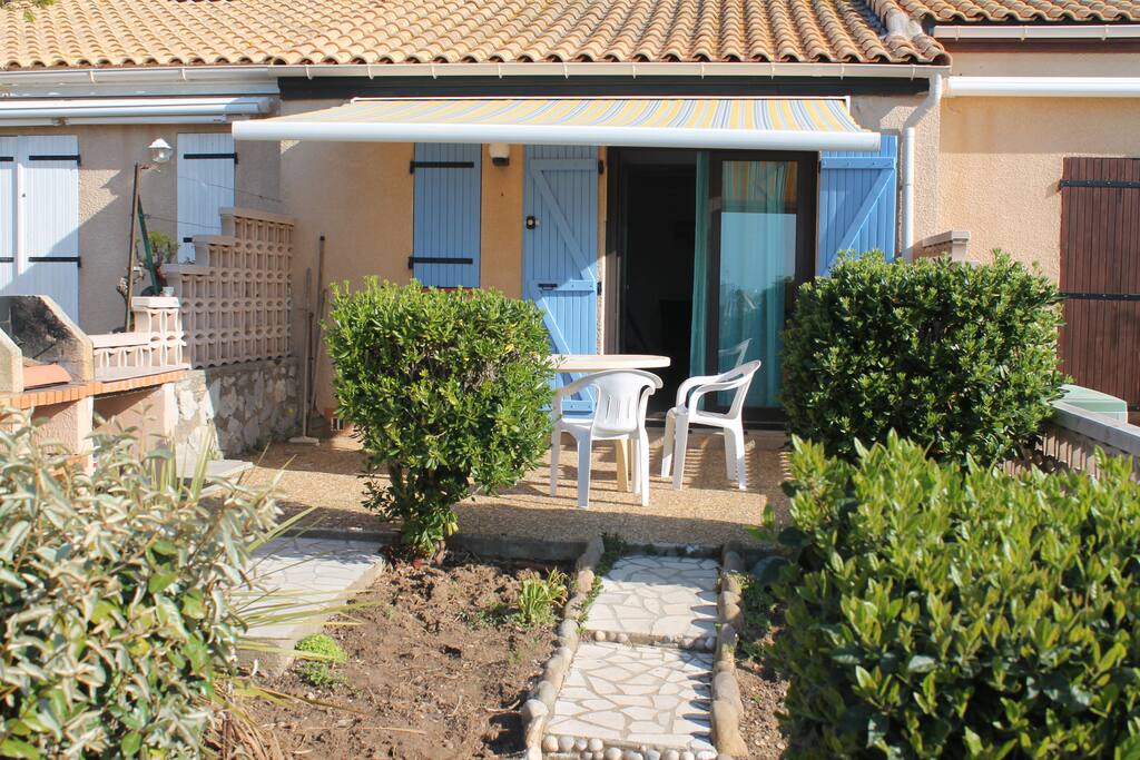terrasse jardin barbecue