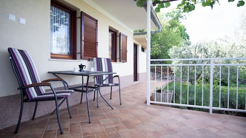 Successful Airbnb property: House with sea view for hikers and bikers in Dobreć
