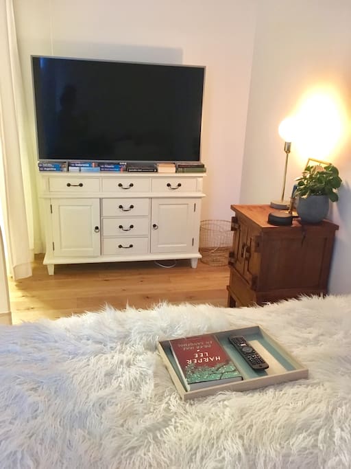 Netflix and Appel tv