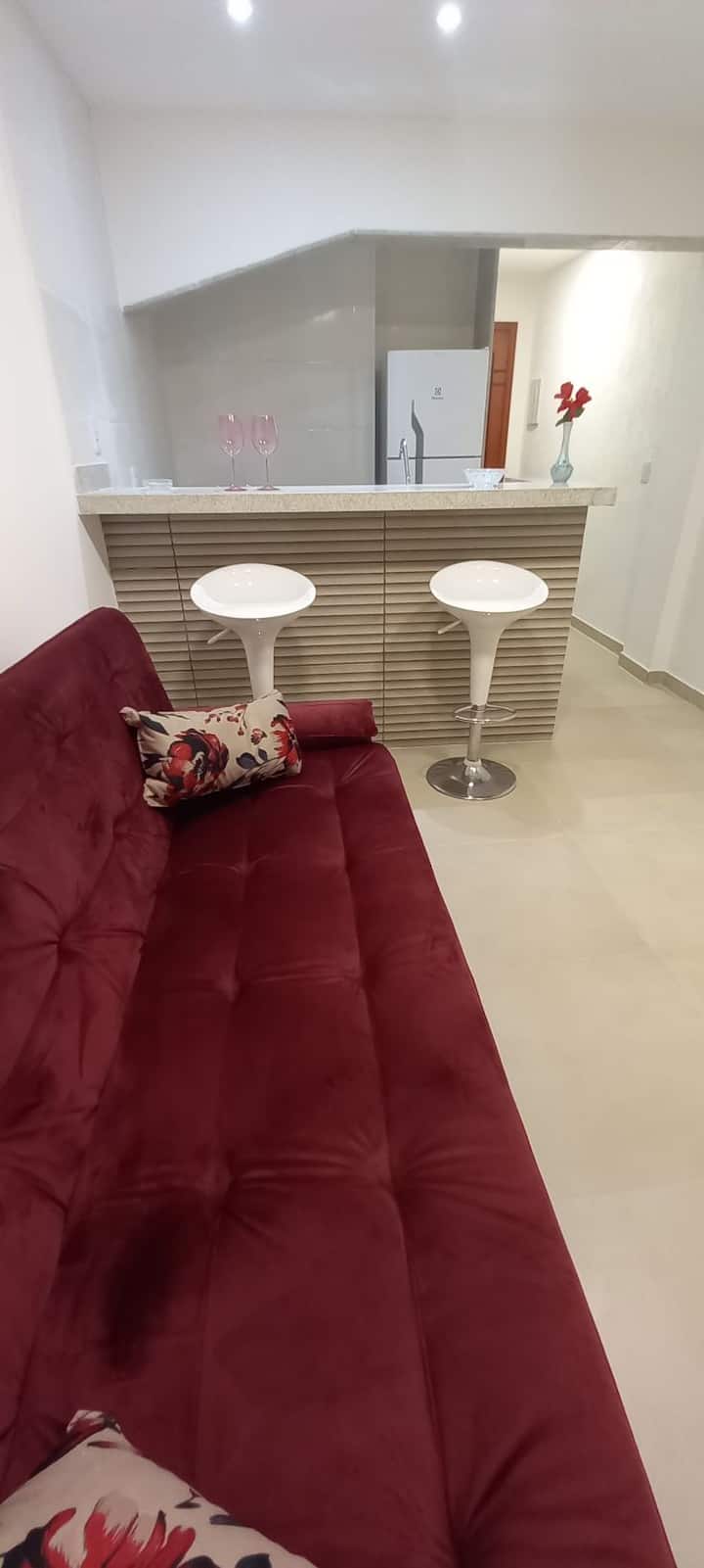 Espaço  Inteiro .
Apartamento  Aconchegante No Coração De Copacabana.  
Proximo Da Praia, Venha Aproveitar O Melhor Em Um Dos Bairros Mais Clássicos Da Cidade Maravilhosa! - Rio de Janeiro