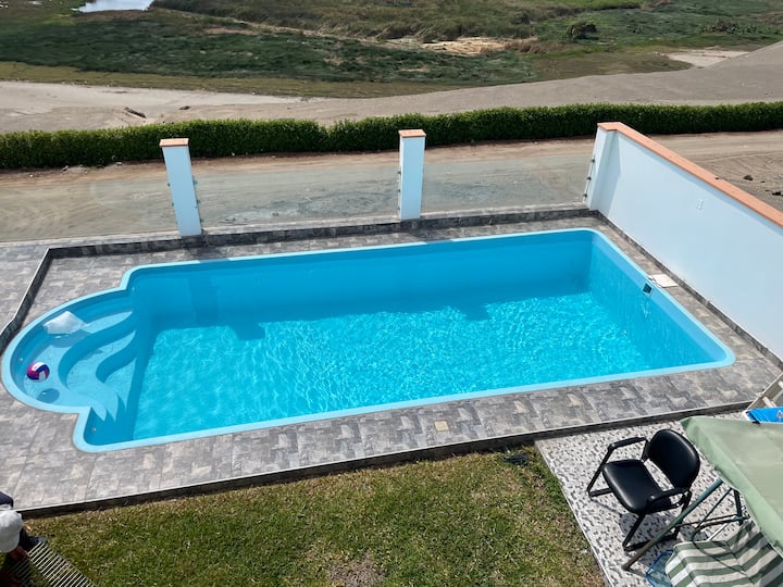Casa Con Hermosa Vista, Piscina, Juegos Y Más - Medio Mundo