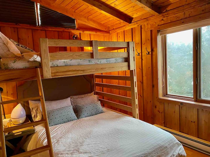 Second bedroom with queen bed and double sized bunk. 