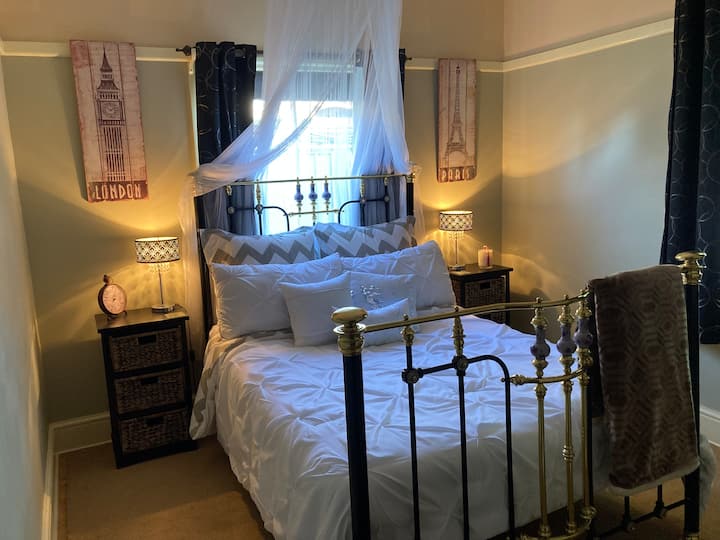 Საძინებელი 3 (ლედი დი)