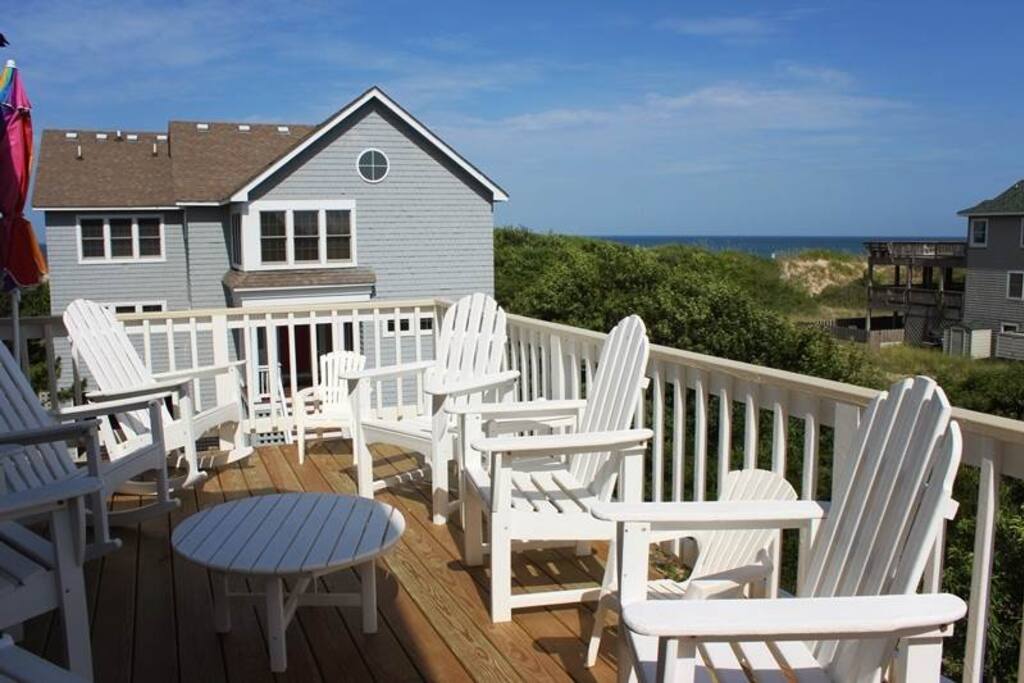 Chair,Furniture,Dining Table,Table,Deck