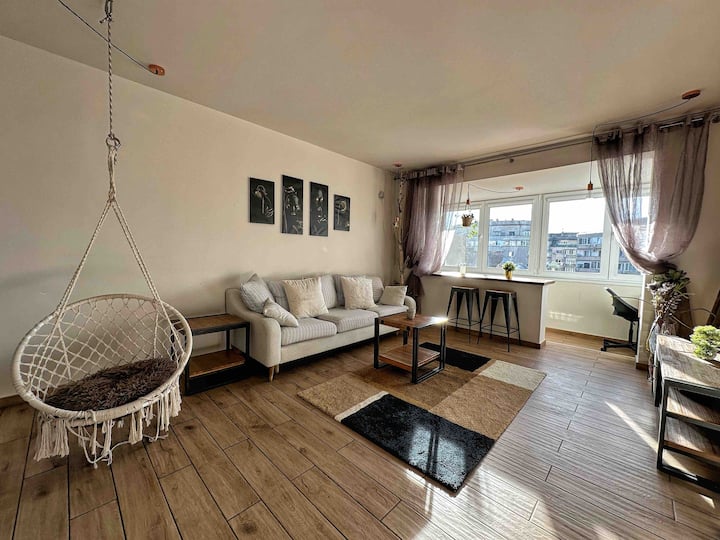 Sunshine Apartment | Downtown - Bucharest
