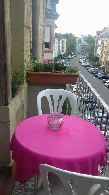 Kräuter auf dem Balkon =)