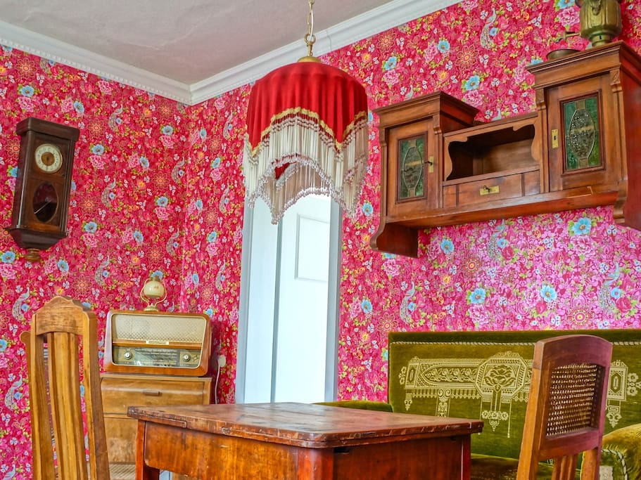 Rotes Zimmer