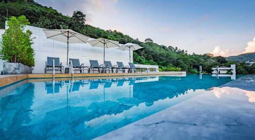 9.提供接机服务*芭东热门区域，网红无边泳池，距离江西冷、班赞市场5分钟！联系问房源