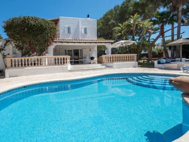 Villa Serena – Best Holiday Homes – Mallorca gallery image 4