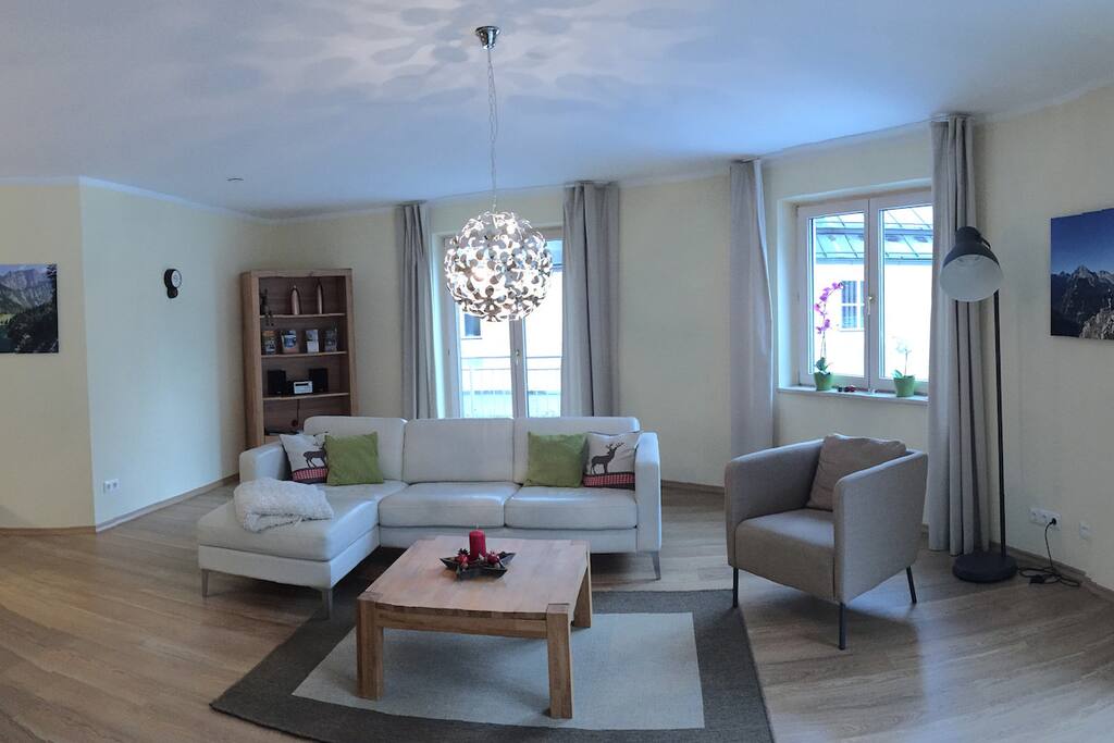 Wohnzimmer - Living room