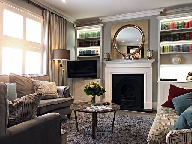 *Luxury 3 bedroom Townhouse in Chelsea, London* gallery image 3