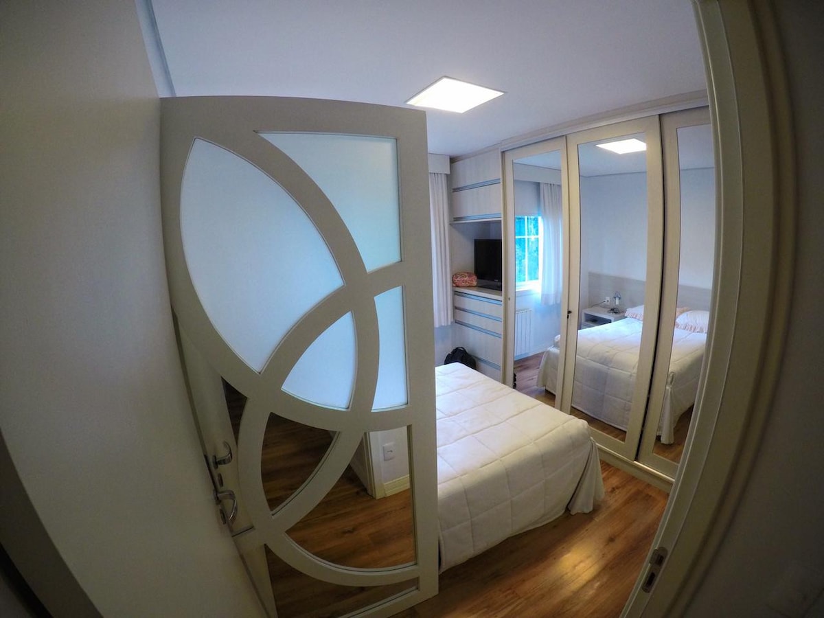 חדר 2 עם חדר צמוד