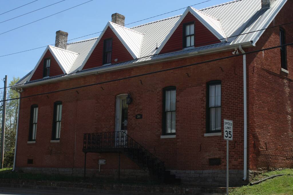 Facing Main Street