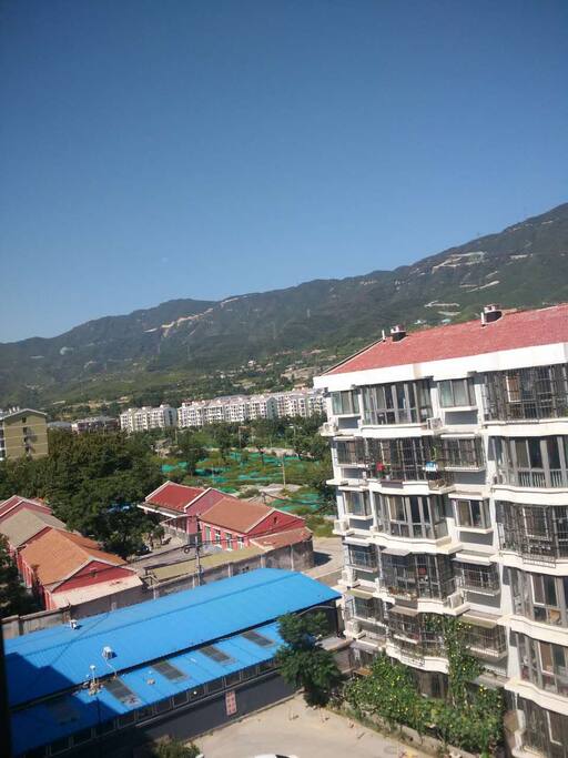 远山