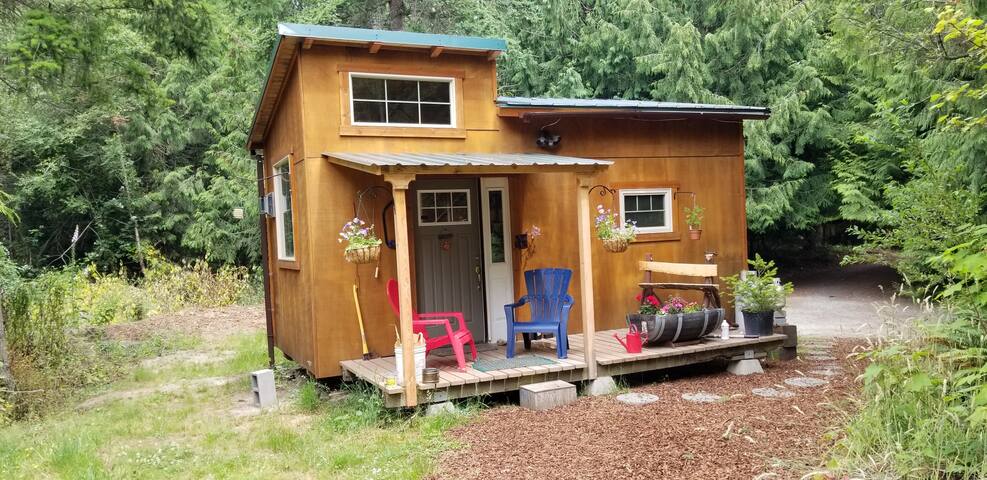 Sunrise Sunset Tiny House.
