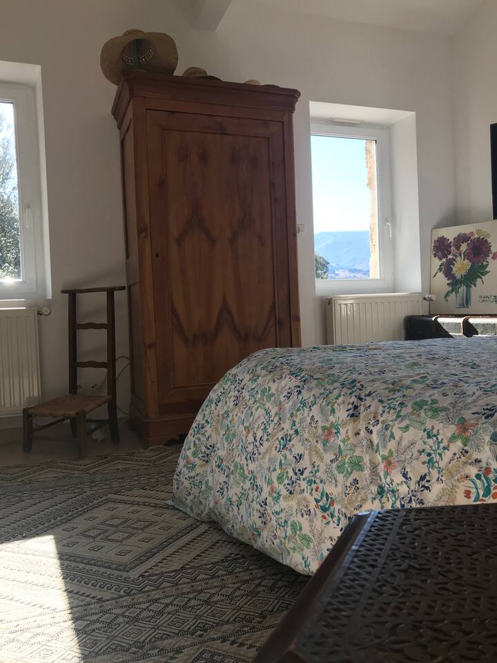 Dhomë gjumi 1