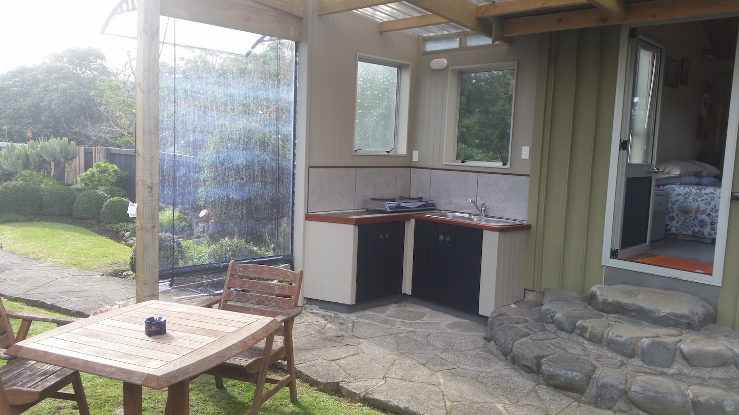 Keatz Bnb Private Rural Retreat By The Beach/river 3