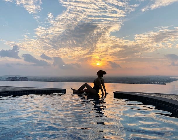 MinimalistHome海景泳池Free Wifi+Parking@Nocleaningfee