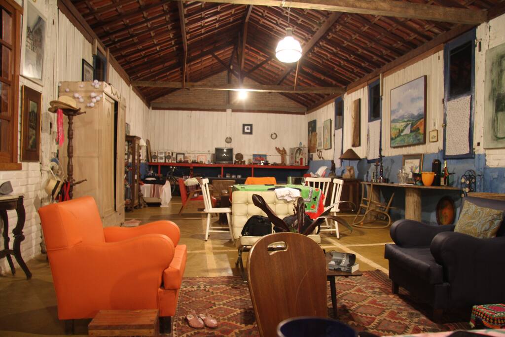 Convivencia, snooker, cartas e TV