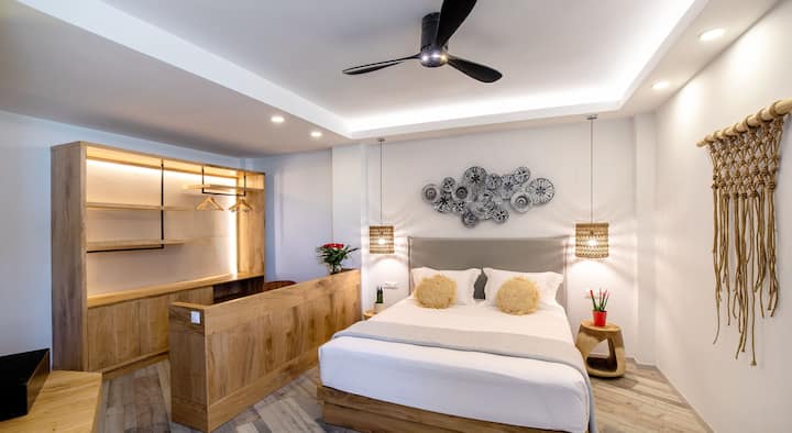 Die Villa Trinity verfügt über 5 Schlafzimmer mit eigenem Bad.