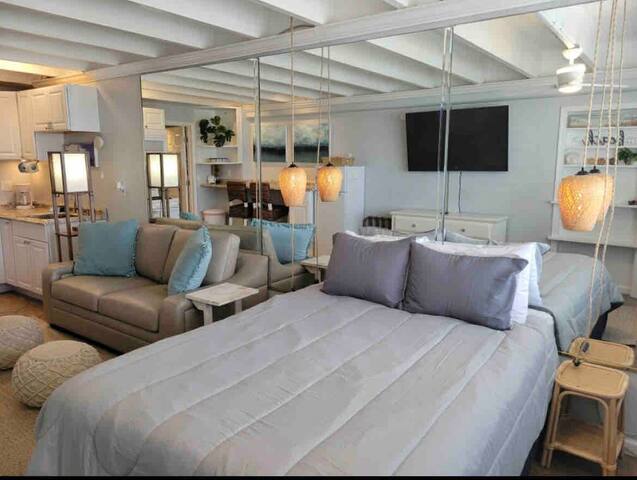 Beachside Vacation Rentals managed Airbnb listing 2