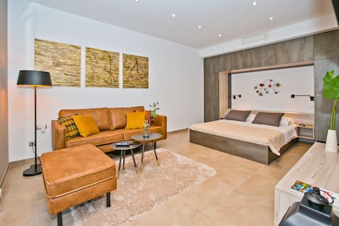 Luxurious Hidden Gem, Perfect For Romantic Getaway