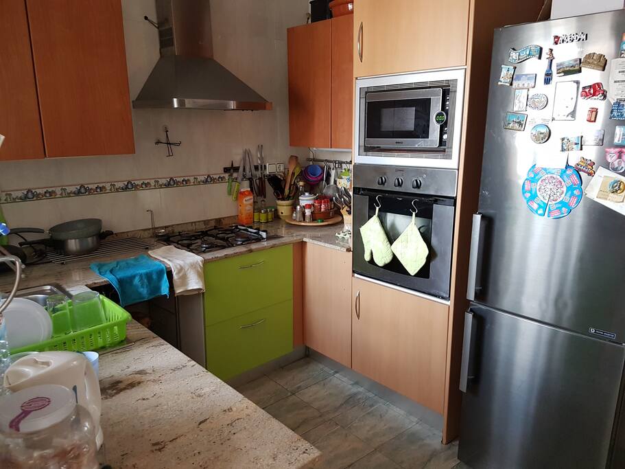 Fully equipped kitchen