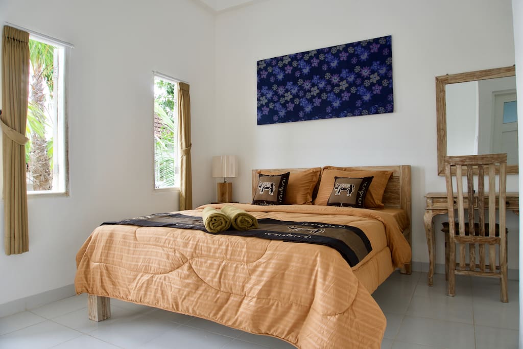 Comfortable double bed - AC, TV, private bathroom