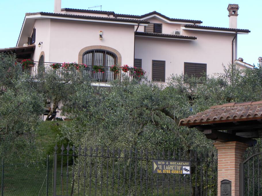 Foto dal Cancello di entrata