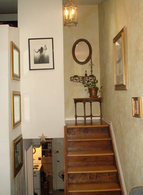 2nd floor: Living room