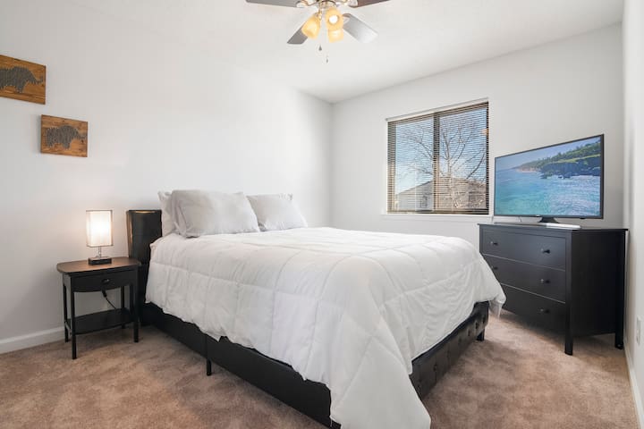 A PEACEFUL OASIS IN A BEAUTIFUL CITY