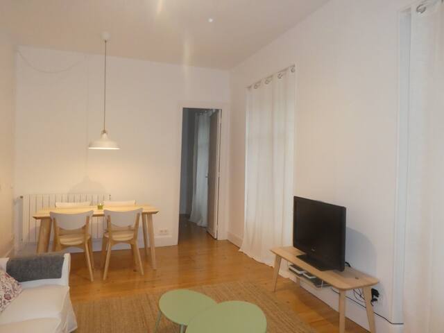 Piso encantador en el centro de la ciudad gallery image 2