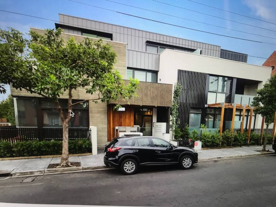Front view - apartment block