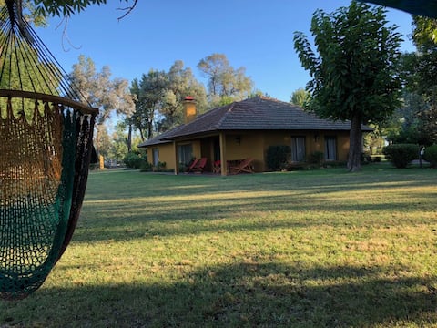 “Casa Chalet” - Campo Victoria (Victoria Field)