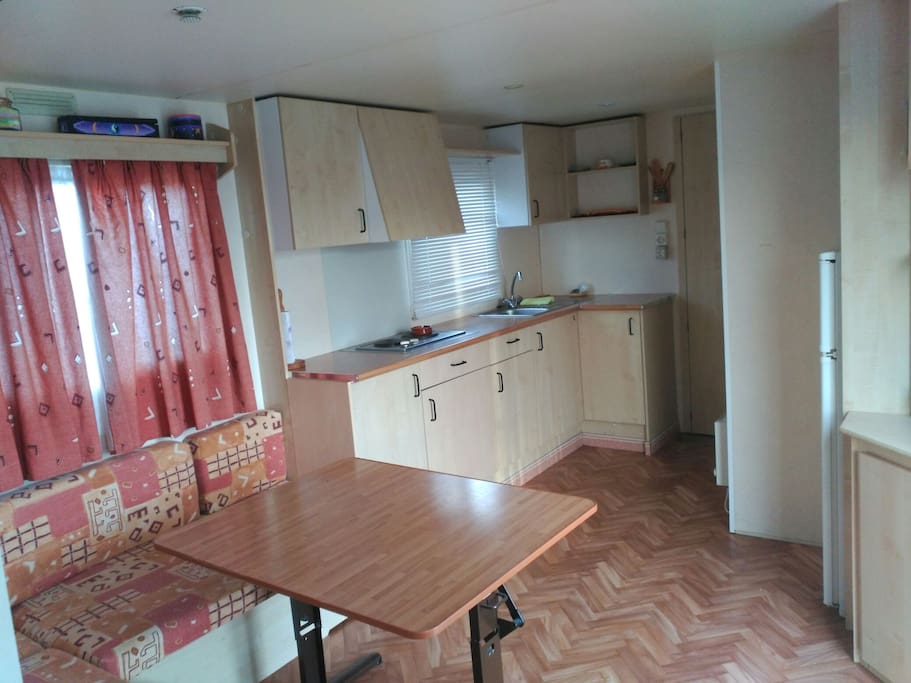 Salón y cocina