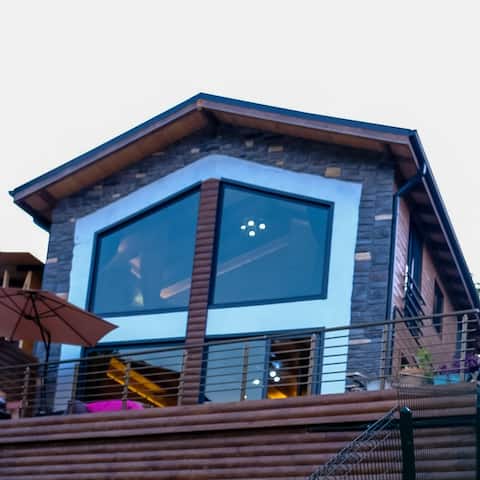 Aile Bungalov
Lake View
Heated Indoor Pool
