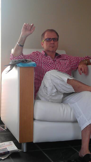 Wellcome from the host Willem