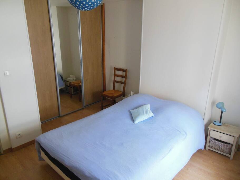 Chambre 1 avec dressing