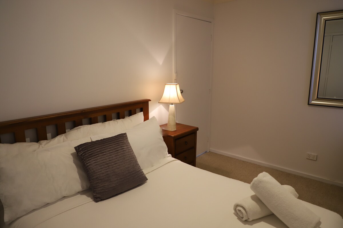 Chumba cha kulala mara mbili ghorofani 4