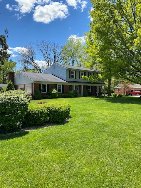 Welcoming Family Home!