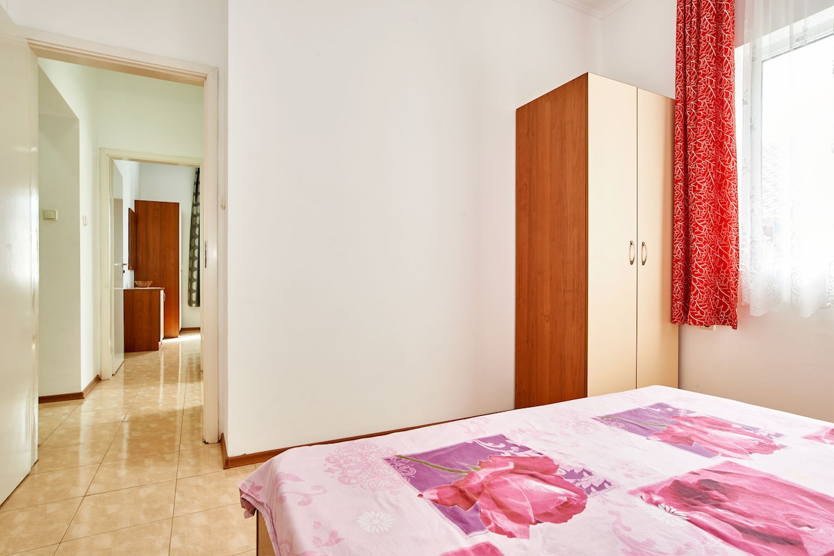 ห้องนอน 2 ในวิลล่าเพิ่มเติม #2