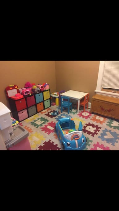 Kid/Baby Play room