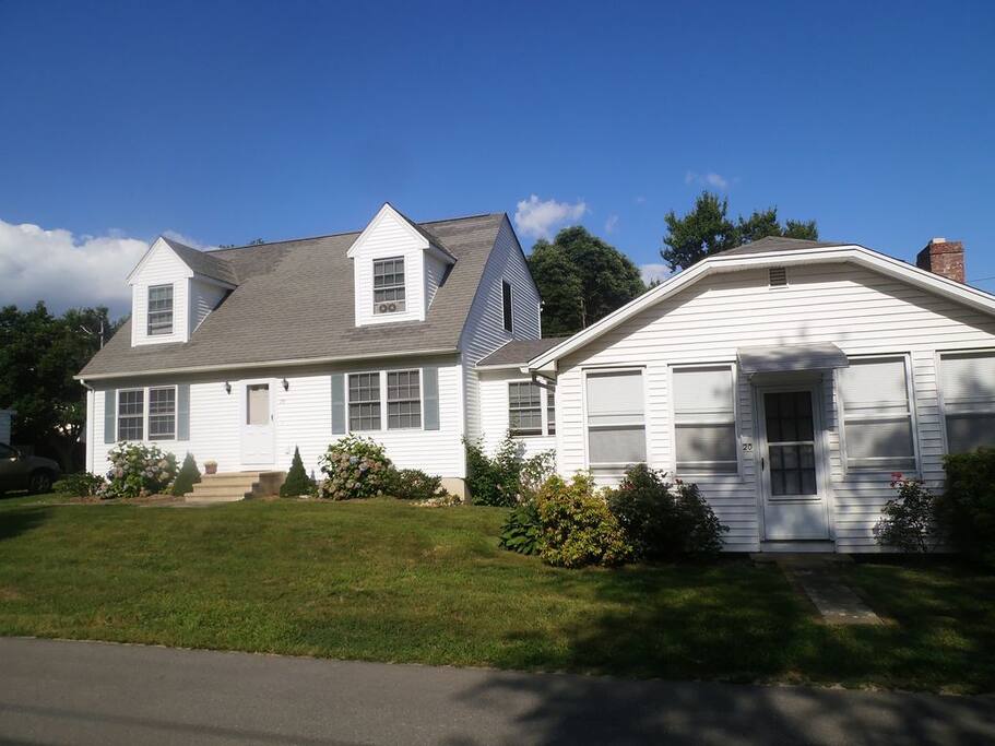 2400 SF and large yard