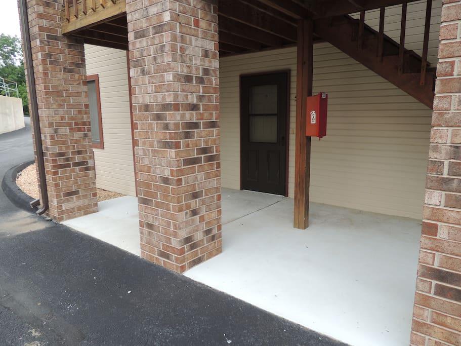 Walk in to your condo no steps handicap accesible